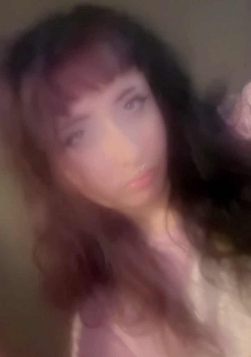 18 year old webslut faye loves to show off for strangers #0cdrYVxx